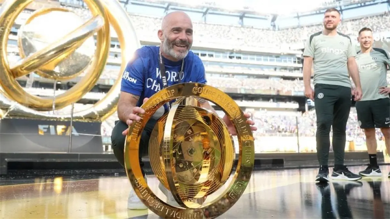 مانشستر سيتي يقف وراء رحيل إنزو ماريسكا من تدريب تشيلسي